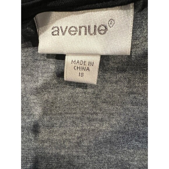 AVENUE Plus Size 18 Black Green Blue Floral Blouse Top Tunic - Picture 5 of 6